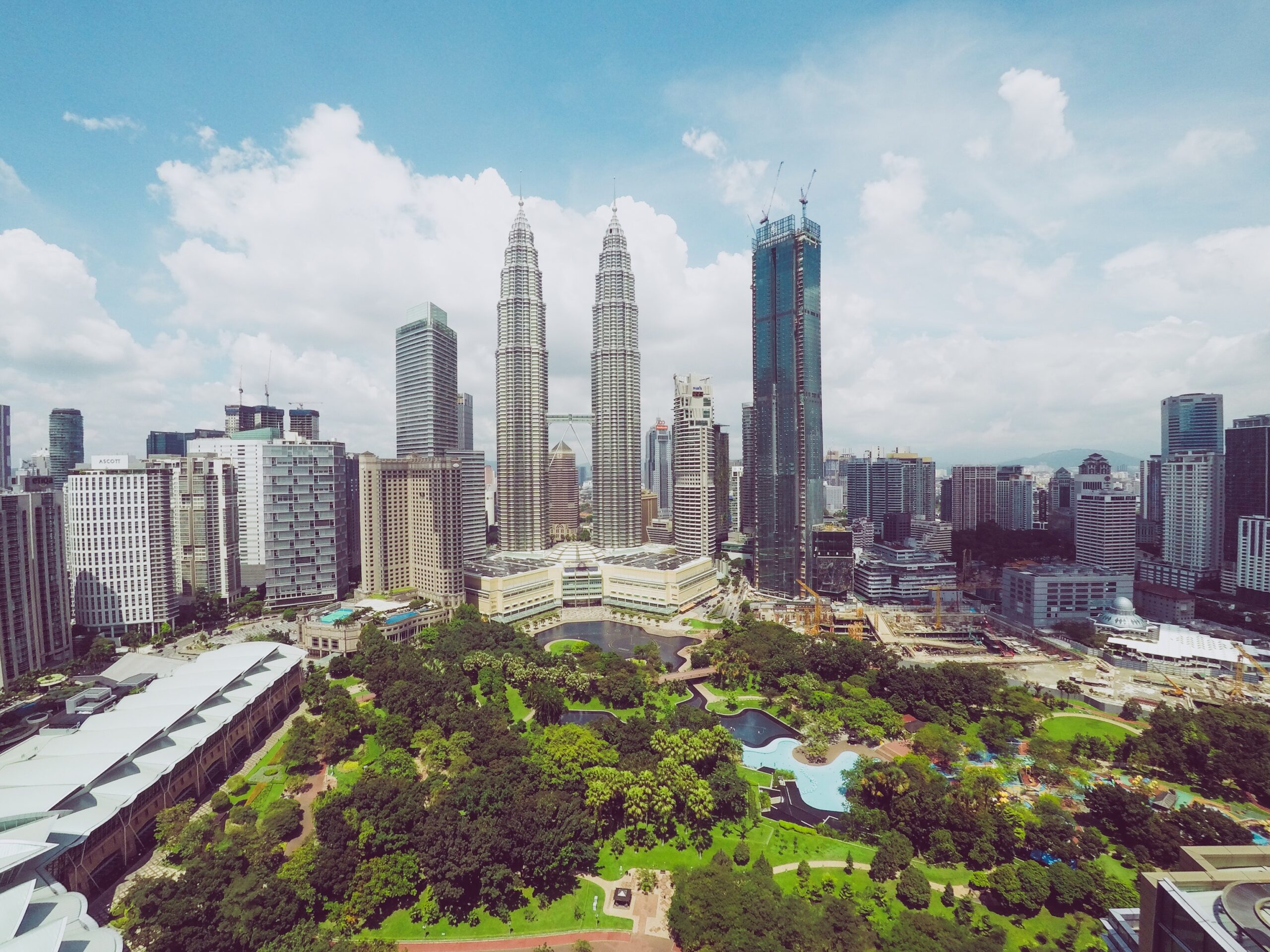 馬來西亞Q3經濟成長達2位數，出口禁令放寬Q4表現值得期待！